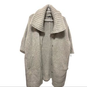 Large Neck Gray Moda International Sweater